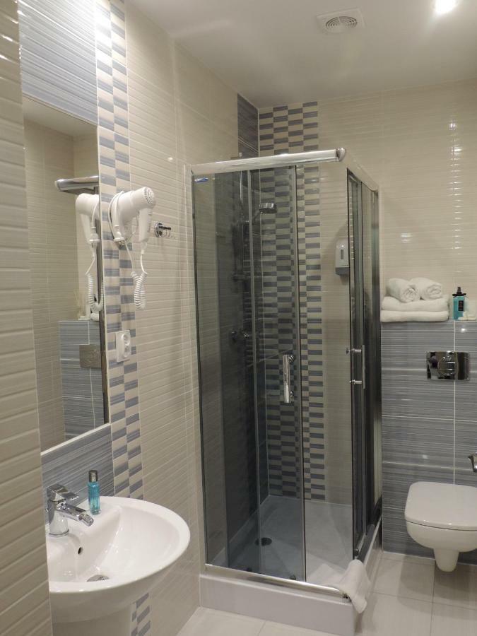 Apartament Blue Krosno Bagian luar foto