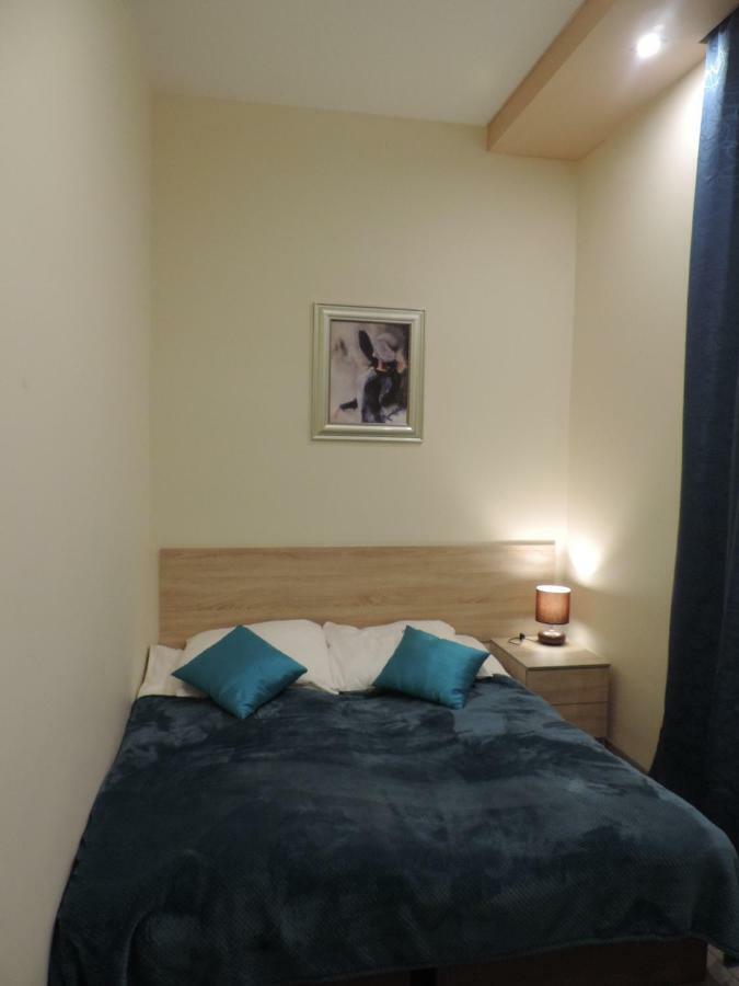 Apartament Blue Krosno Bagian luar foto