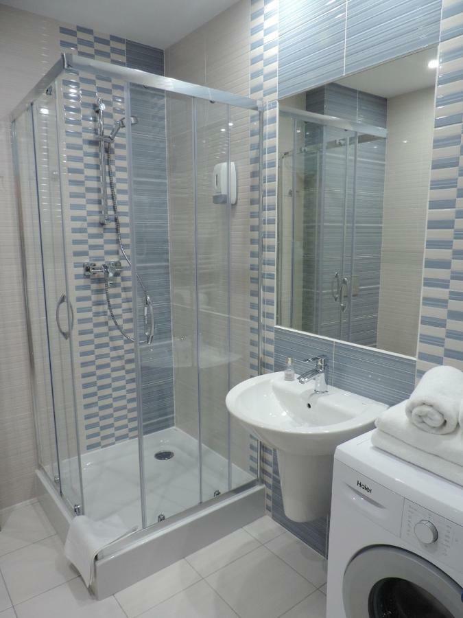 Apartament Blue Krosno Bagian luar foto